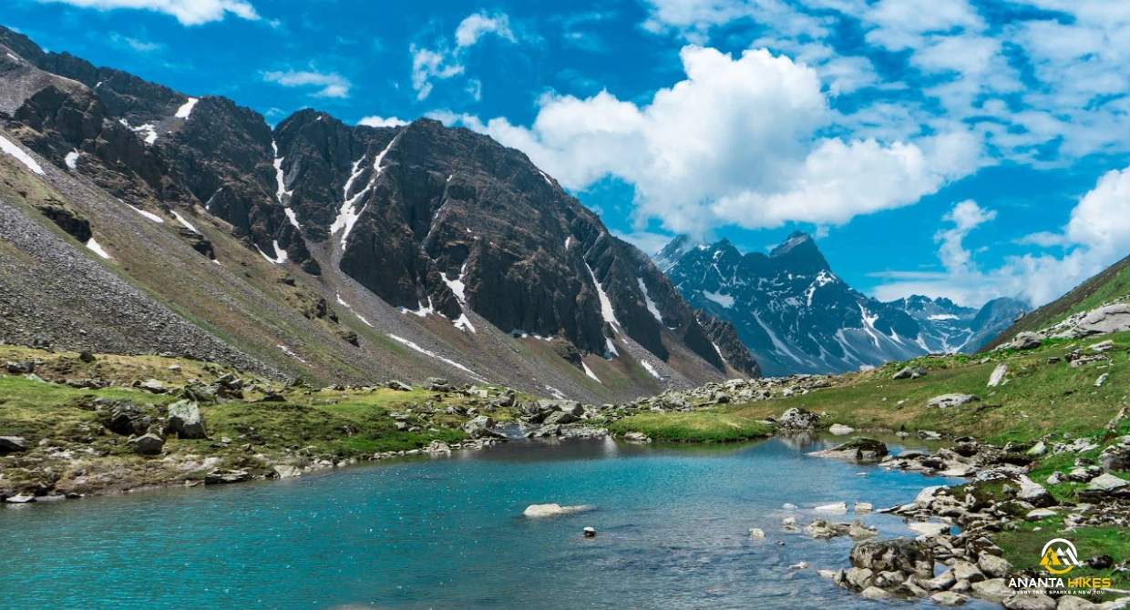Ananta-hikes-chandarnahan-Lake-1