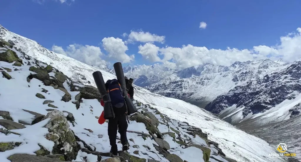 Ananta-Hikes-Rupin-pass