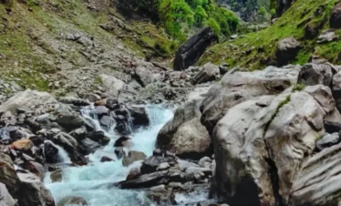 Rupin-Pass-Trek-ananta-hikes-1