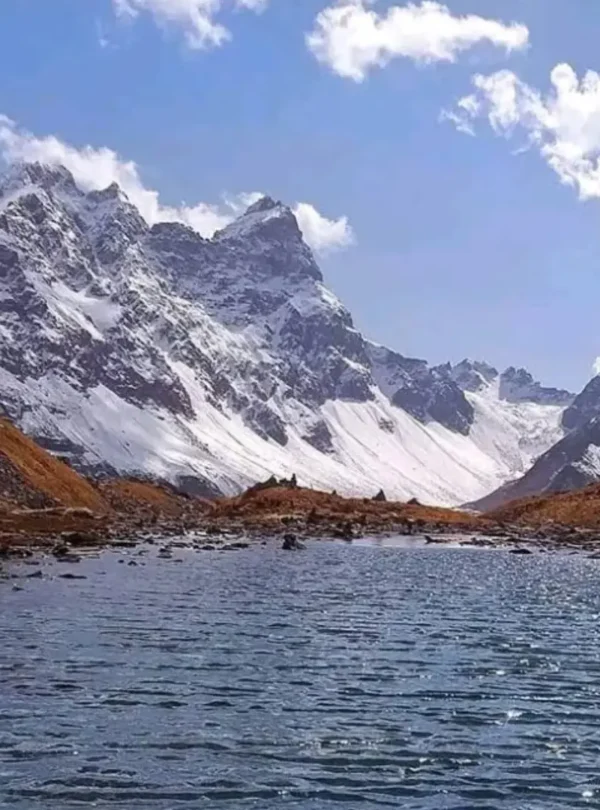 chandernahan-lake-trek-2