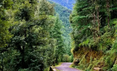 kareri-lake-ananta-hikes-1