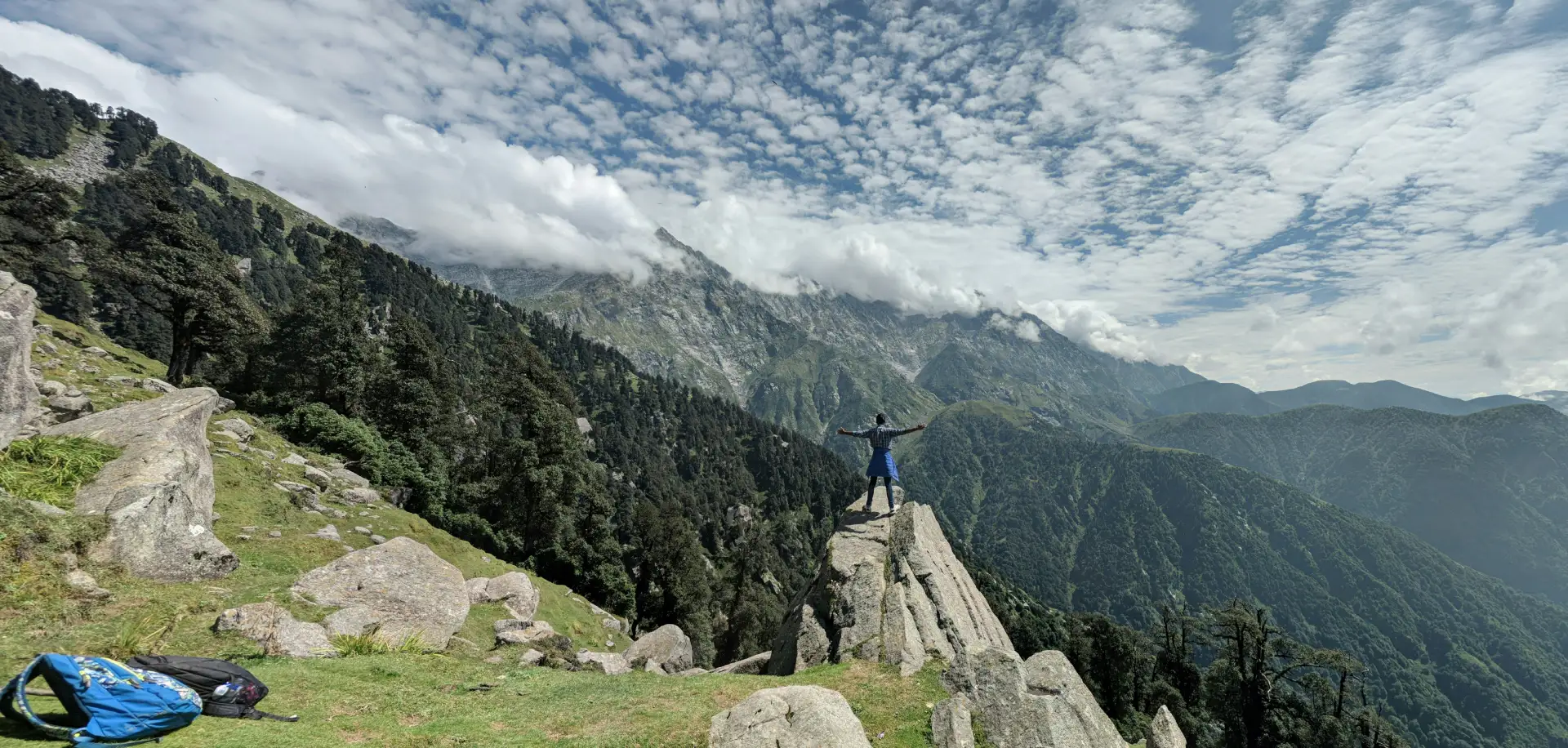 Ananta-hikes-team