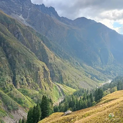 chandernahan-lake-trek-3